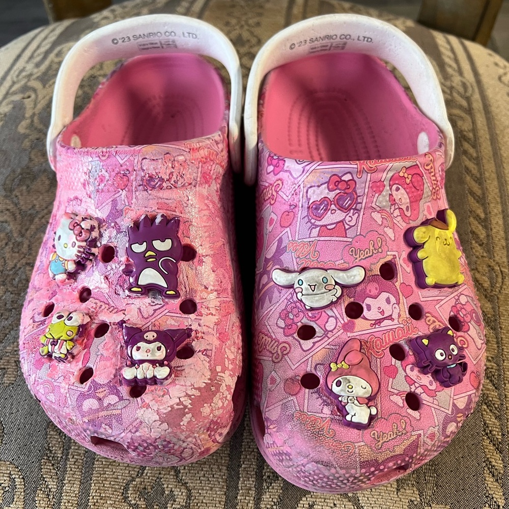 Hello Kitty x Crocs Pink Kids Clogs Slingback size 1
